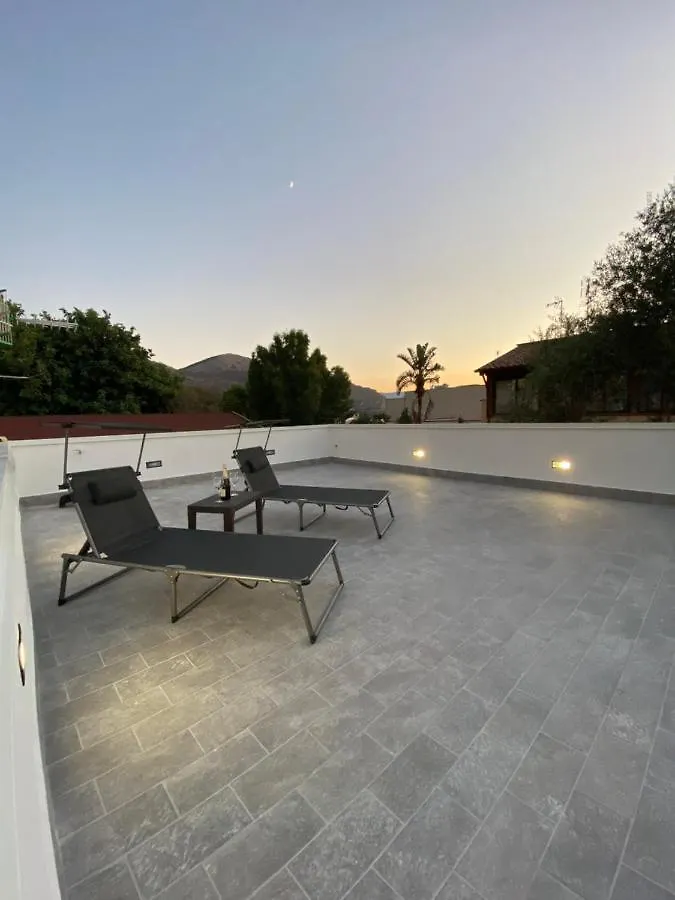 Frontemare Villa Palermo